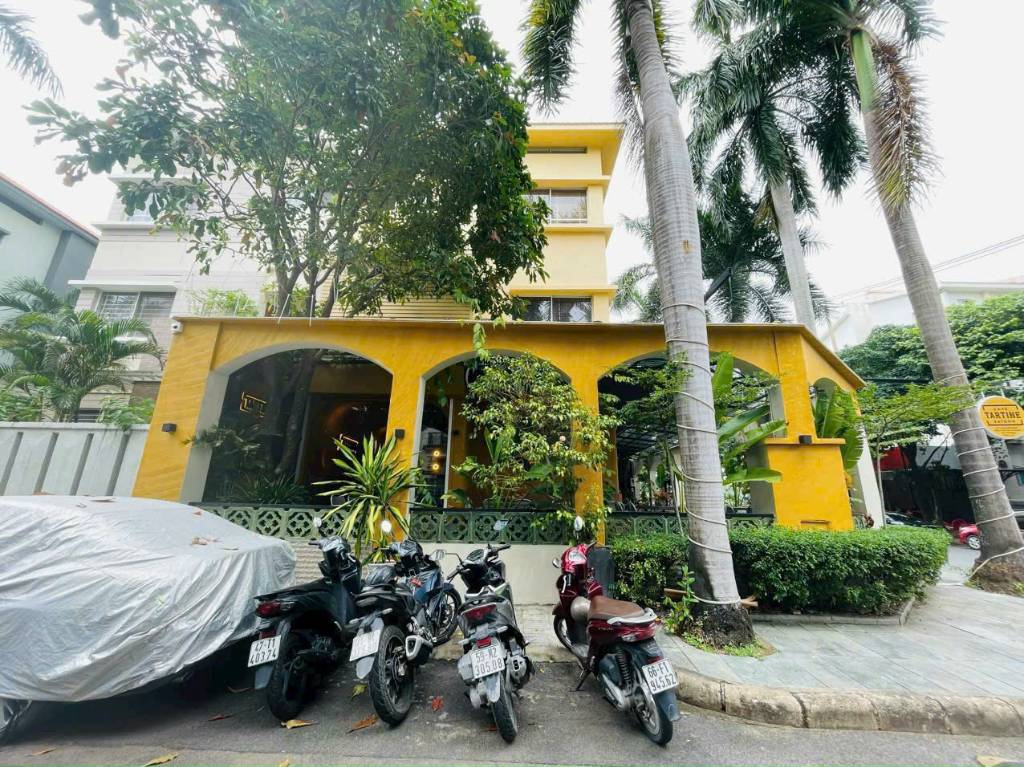 Bán Biệt thự góc 2 MT Mỹ Hoàng PMH Q7, 10.5x20m, Giá 90 tỷ TLCC