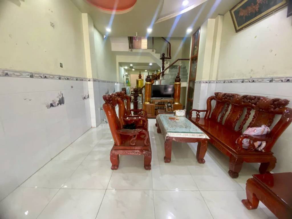 Nhà đẹp Lê Cảnh Tuân, 55m2, 5 tầng, 6PN, hẻm 5m, Tiện ở và làm Văn phòng, chỉ 6.8 tỷ TL