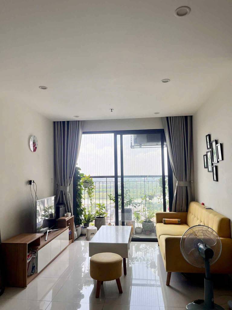 Bán căn hộ Vinhomes Grand Park, Thủ Đức, 2pn, full nội thất, đã có sổ, view đẹp