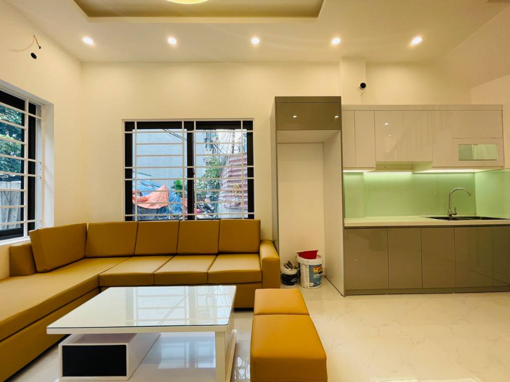 Bán nhà Phương Canh, gần phố Trịnh Văn Bô, 33m², 5 tầng, 4PN, ngõ ô tô, giá chỉ 5,5 tỷ