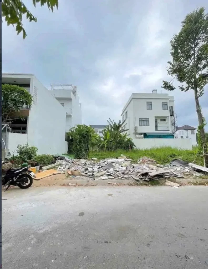 Bán nhà sổ hồng riêng, Hoatdongokvip ưu đãi hấp dẫn 100%, diện tích 110m², chỉ 1.5 tỷ Trung Tâm Tp Tân An Long An