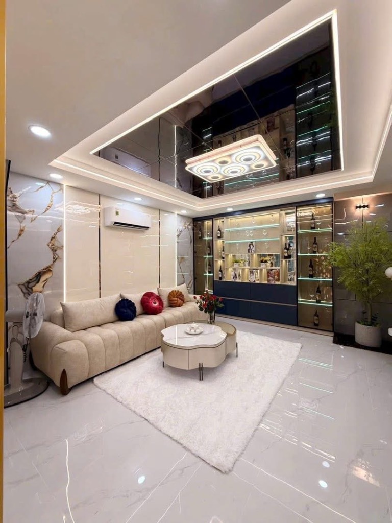Bán nhà phố 1 trệt 1 lầu, phường 4, trung tâm Tp. Tân An, Long An, 82m2, giá chỉ 2tỷ6 shr