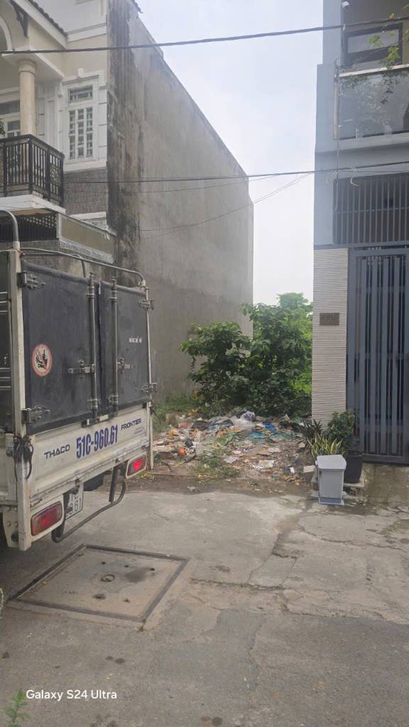 Bán đất Hoatdongokvip ưu đãi hấp dẫn An Phú Đông, gần Trung tâm Quận 12, 57,7m², sổ riêng, hxh 8m, mua xây ngay