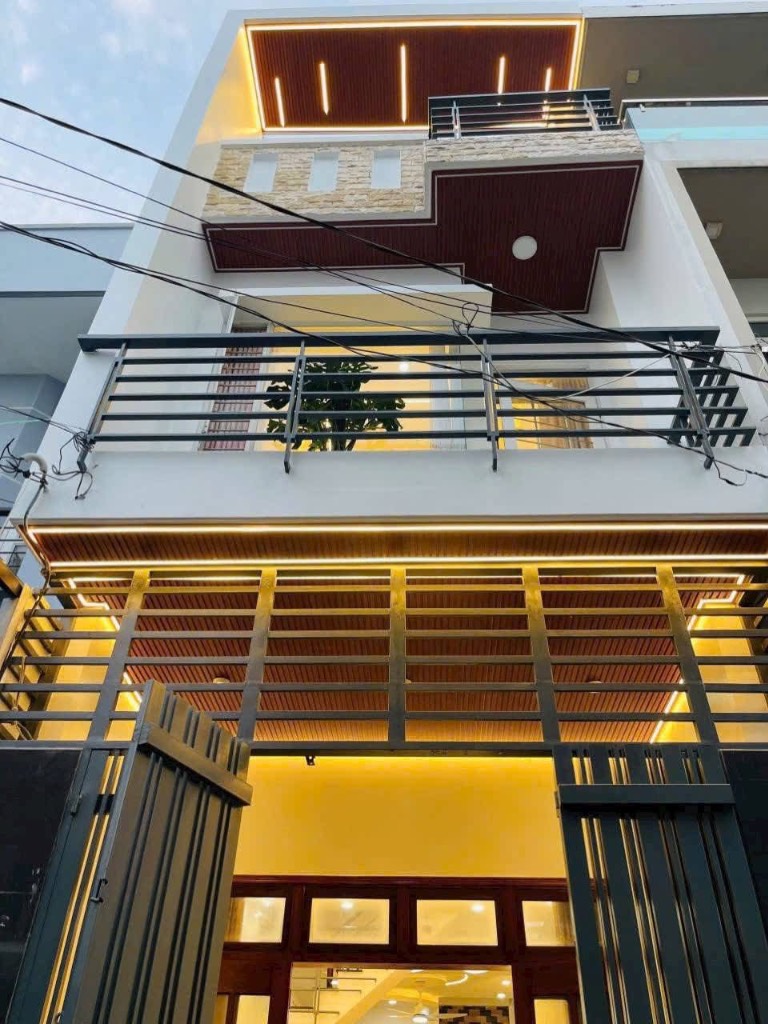 NHÀ MỚI XÂY CẦU TRÀM AN, LONG AN, GIÁ 3 TỶ, 110 m2, SHR