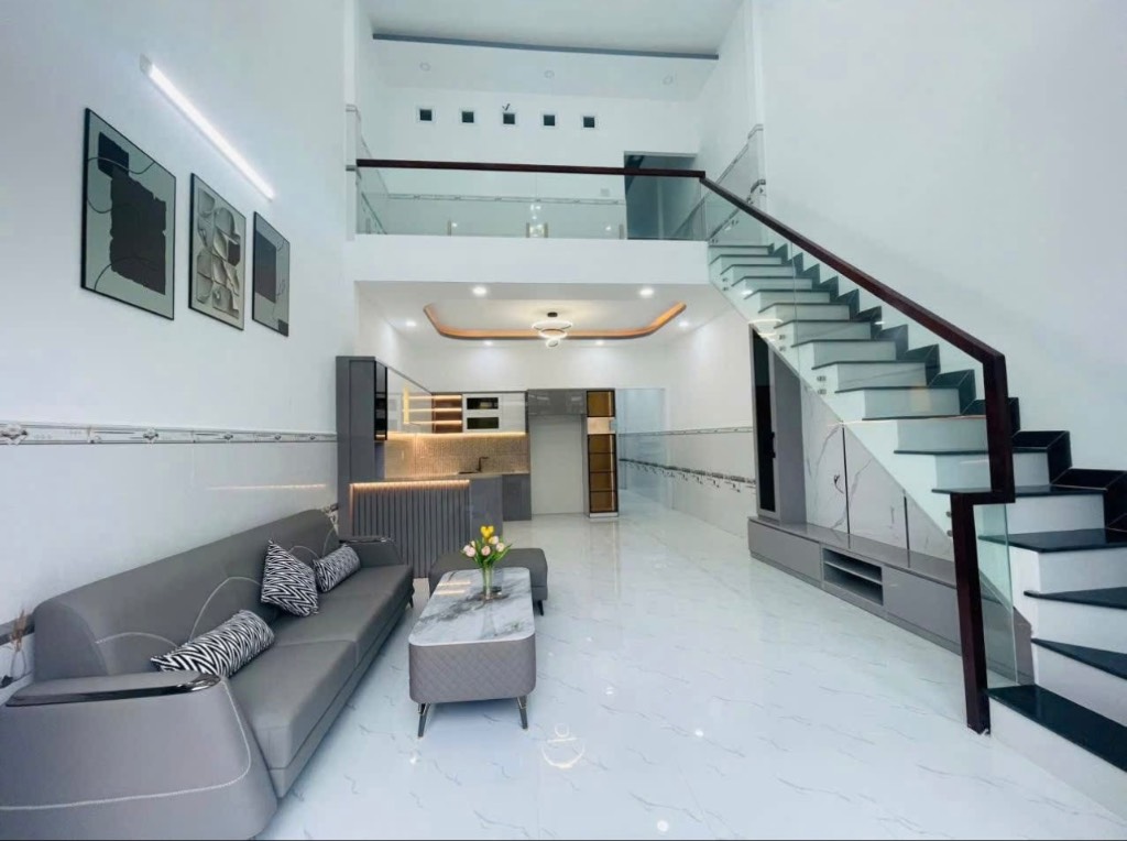 CẦN Okevip cá cược WC 2026 PHỐ ĐẸP SANG– CẦU TRÀM CẦN ĐƯỚC–LONG AN– GIÁ 2 TỶ6 110m2 SHR