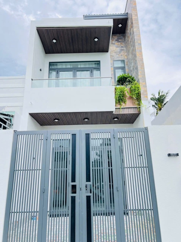 CHỦ MUỐN BÁN NHANH NHÀ PHỐ 99.3M² – GẦN UBND XÃ RẠCH KIẾN – 2 TỶ350 SHR