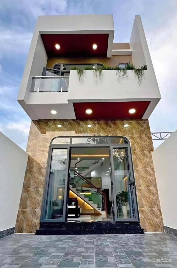 TIN NÓNG CẦN BÁN GẤP NHÀ PHỐ HIỆN ĐẠI GẦN CẦU TRÀM – CẦN ĐƯỚC LONG AN – 112.6m² GIÁ CHỈ 2 TỶ450 SHR
