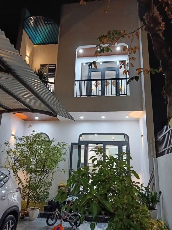 CẦN BÁN NHANH NHÀ 103M² – 2 TỶ 350 – KHU VỰC CẦU TRÀM – CHỦ VỀ QUÊ SINH SỐNG – SHR