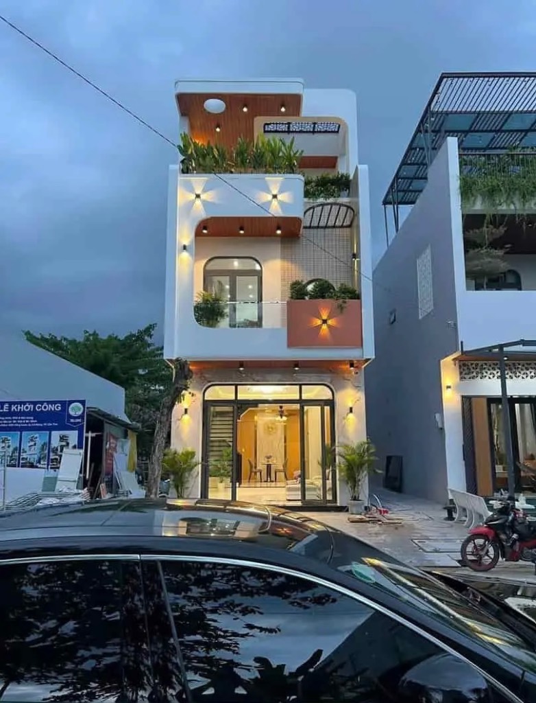 CẦN BÁN GẤP NHÀ PHỐ HIỆN ĐẠI GẦN CHỢ BÌNH CHÁNH – LONG AN 99.3M² GIÁ 2 TỶ 320 CHỦ KẸT TIỀN XOAY VỐN