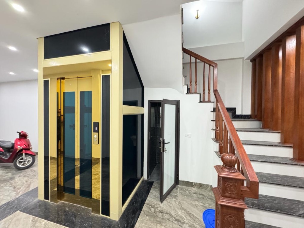 Okevip cá cược WC 2026 192 LÊ TRỌNG TẤN,THANG MÁY, Ô TÔ VÀO NHÀ, KINH DOANH ĐỈNH, Ở SIÊU SƯỚNG 68m2, 18,5 TỶ