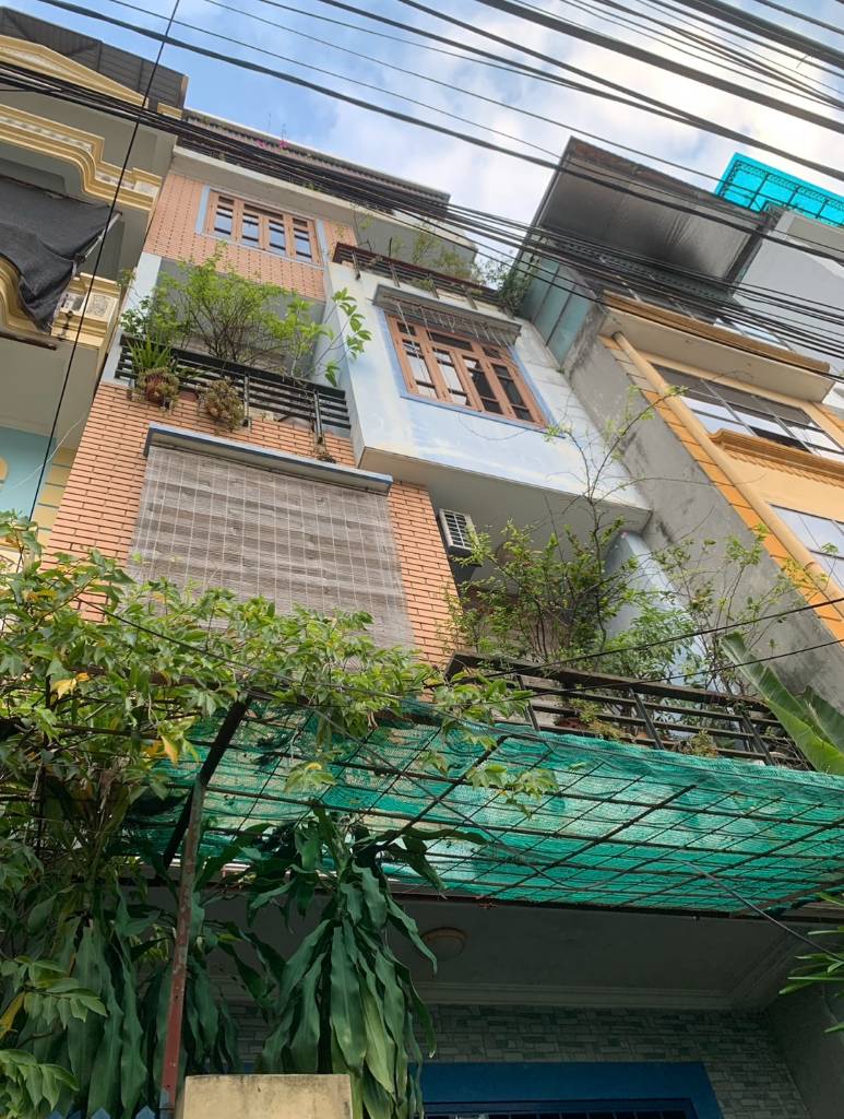 Bán nhà Phố Khương Đình, view trường học, 62m2, 5 tầng, gần hồ, gần ô tô, 17.5 tỷ