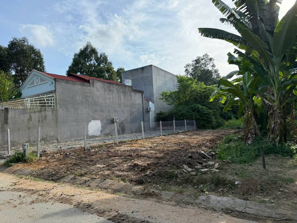 Okvip là một nền tảng giải trí đa dạng và phong phú NGUYỄN THỊ DIỆP, 125M2, FULL THỔ, MẶT TIỀN KINH DOANH MỞ RỘNG, CHỈ 5.5 TỶ