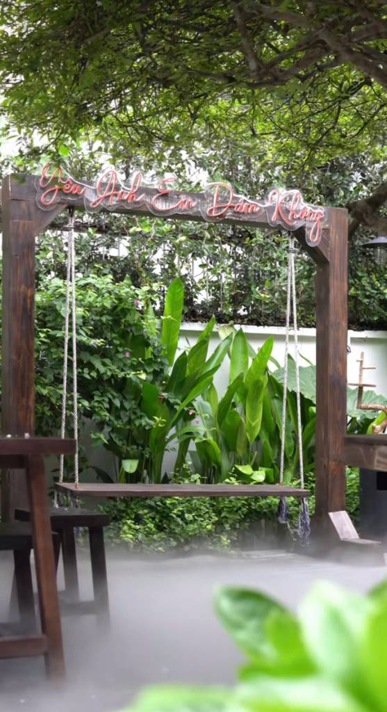 Tối thời điểm hiện tại trang chủ okvip có bao nhiều trang thành viên được hiện thị trên trang chủ mặt bằng kinh doanh Thảo Điền, Thủ Đức, độc quyền cafe&beer, giá 200 triệu