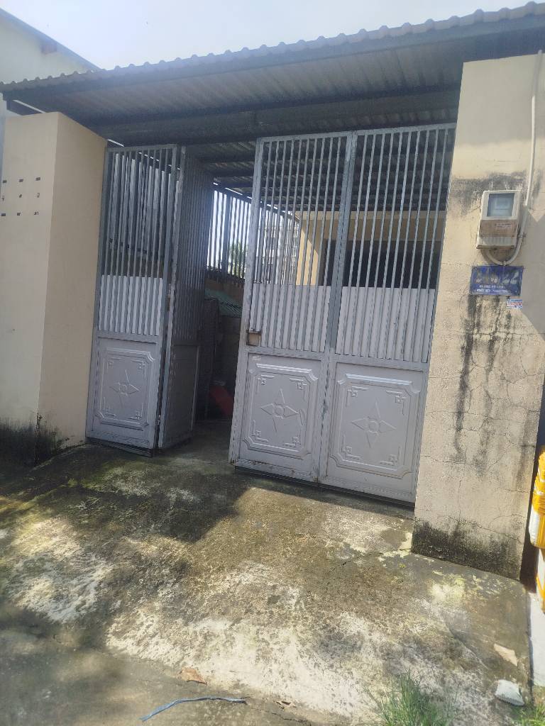 Bán nhà hẻm 246 Võ Văn Hát, P.Long Trường, Thủ Đức, mặt tiền, nhà cấp 4, hẻm rộng