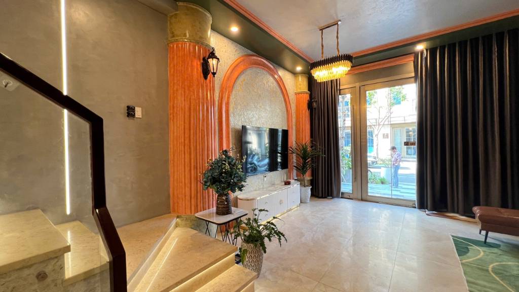 Bán nhanh biệt thự Elysia Complex City, 4 tầng khu vip, cạnh sông Hàn, sát Đà Nẵng Downtown