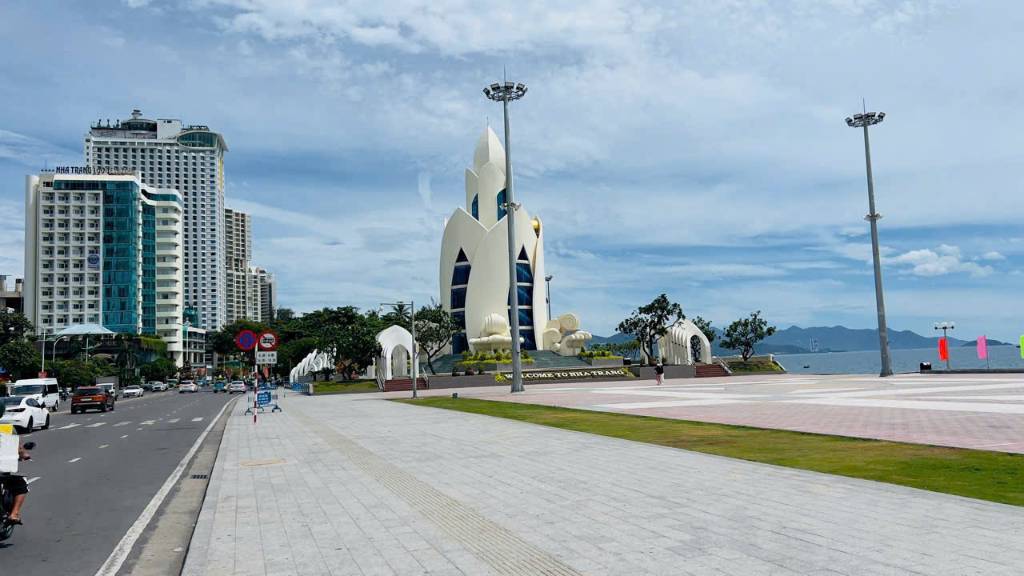 Okvip là một nền tảng giải trí đa dạng và phong phú MT TÔ HIẾN THÀNH, NHA TRANG, TẶNG NHÀ CẤP 4, DT 109,9M² NGANG 4,1M, GIẢM 1 TỶ