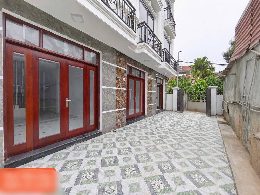 Bán nhà Vân Côn 41m2, 4 tầng, vị trí đẹp ôtô đỗ, 3km Vinsmart City, 15p lên Mỹ Đình, 3.9 tỷ