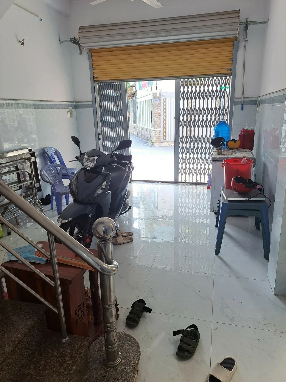 Bán nhà mặt tiền Gò Vấp, đường số 6, ngang 4m dài 11m, sổ chính chủ CN 44m2, trệt lầu