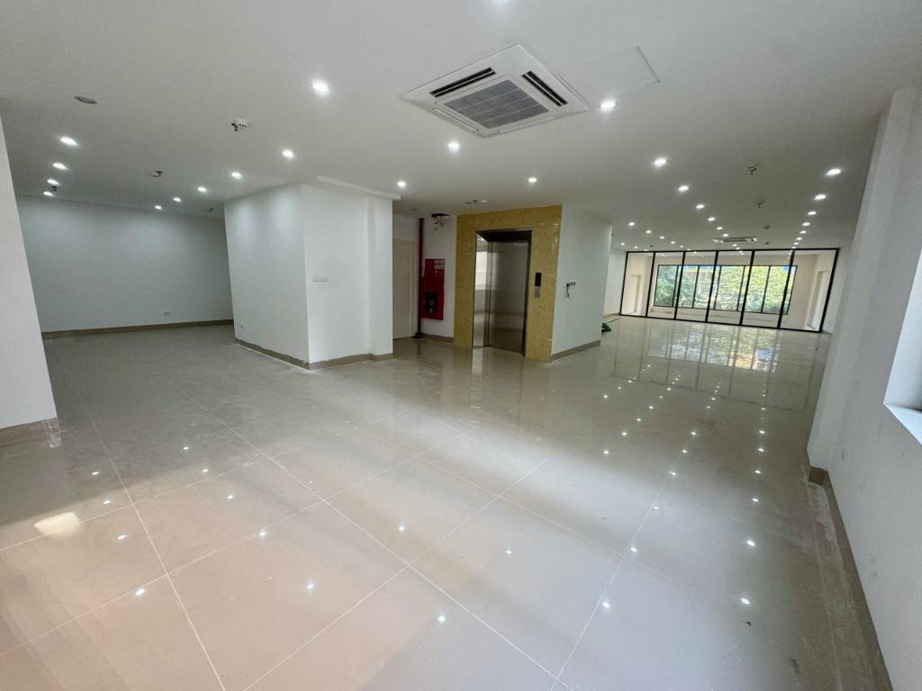 Tối thời điểm hiện tại trang chủ okvip có bao nhiều trang thành viên được hiện thị trên trang chủ nhà mặt phố Nguyễn Văn Lộc, Quận Hà Đông, Hà Nội, 320m2 giá 40 triệu