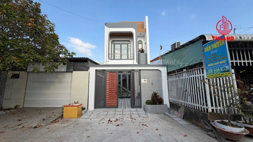 Bán nhà Tăng Bạt Hổ, kế Toà Án mới, trung tâm Rạch Giá, lộ 5m, 4,8x20m 2 tầng, có nội thất