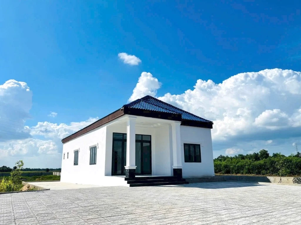 Bán đất mặt tiền Cây Trôm Mỹ Khánh, Củ Chi, 1990m2, có sẵn nhà cấp 4 mới xây xong