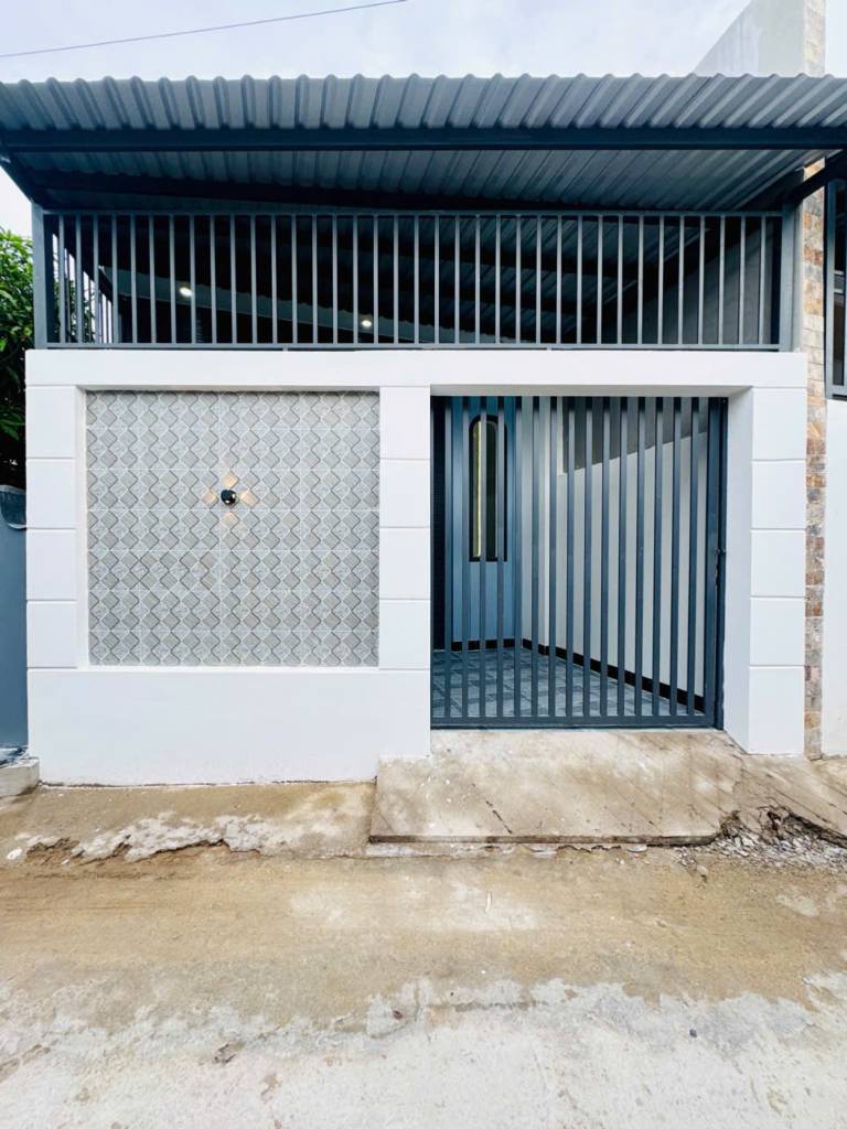 Bán nhà hẻm 81 Trương Định, cách mặt tiền 40m, phường Rạch Giá, An Giang