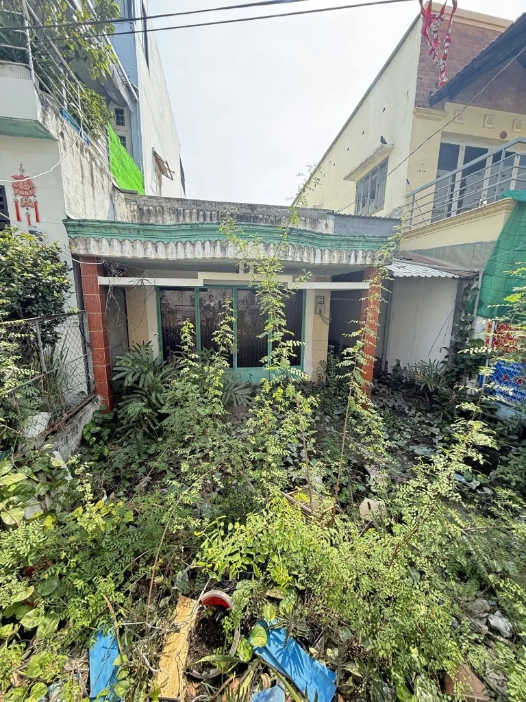 Bán đất Huỳnh Tấn Phát, Quận 7, tặng nhà 136m2, ngang 6.2m, giá 6.99 tỷ