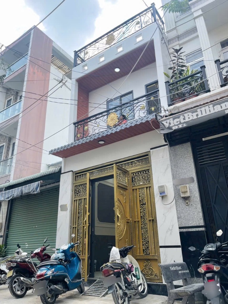 Bán nhà Trịnh như Khuê, sát Nhà Thờ Giáo Xứ Bình Chánh, 82m2, đang có hđt 8 triệu tháng