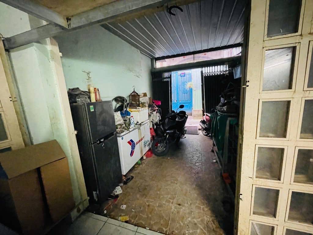 Bán nhà đường số 6, Linh Xuân, 4pn, 65m2, giá chỉ 3.6 tỷ