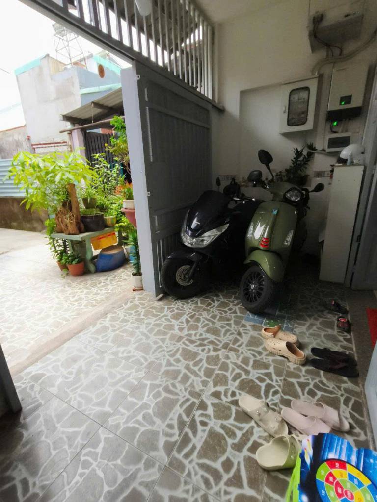 Bán nhà Đoàn Thị Kia, Dĩ An, 3pn, 87m2, 2 tầng, chỉ 3.69 tỷ