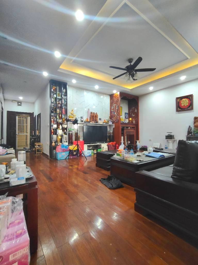 Bán chung cư Vườn Xuân 71 Nguyễn Chí Thanh, hiếm nhà bán, 3pn2wc, 127m2, giá chào 14 tỷ